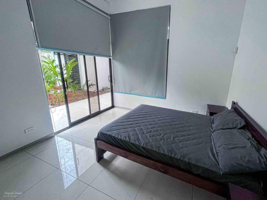 Hector House Villa Увита Екстериор снимка